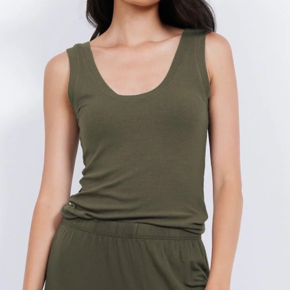 🆕! LA Made Tank